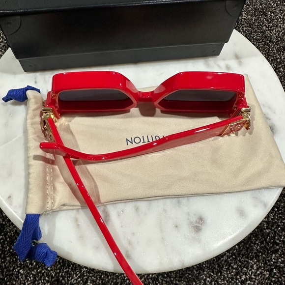 Louis Vuitton x Virgil Abloh Red 1.1 Millionaires Sunglasses - Picture 9 of 12
